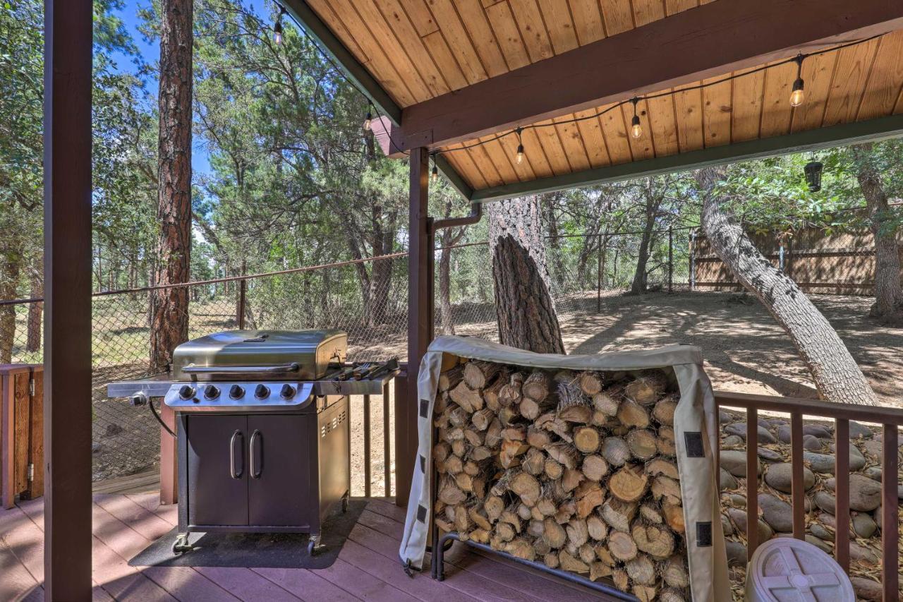 Rustic-Chic Prescott Cabin With Deck In Wooded Area! Exterior photo
