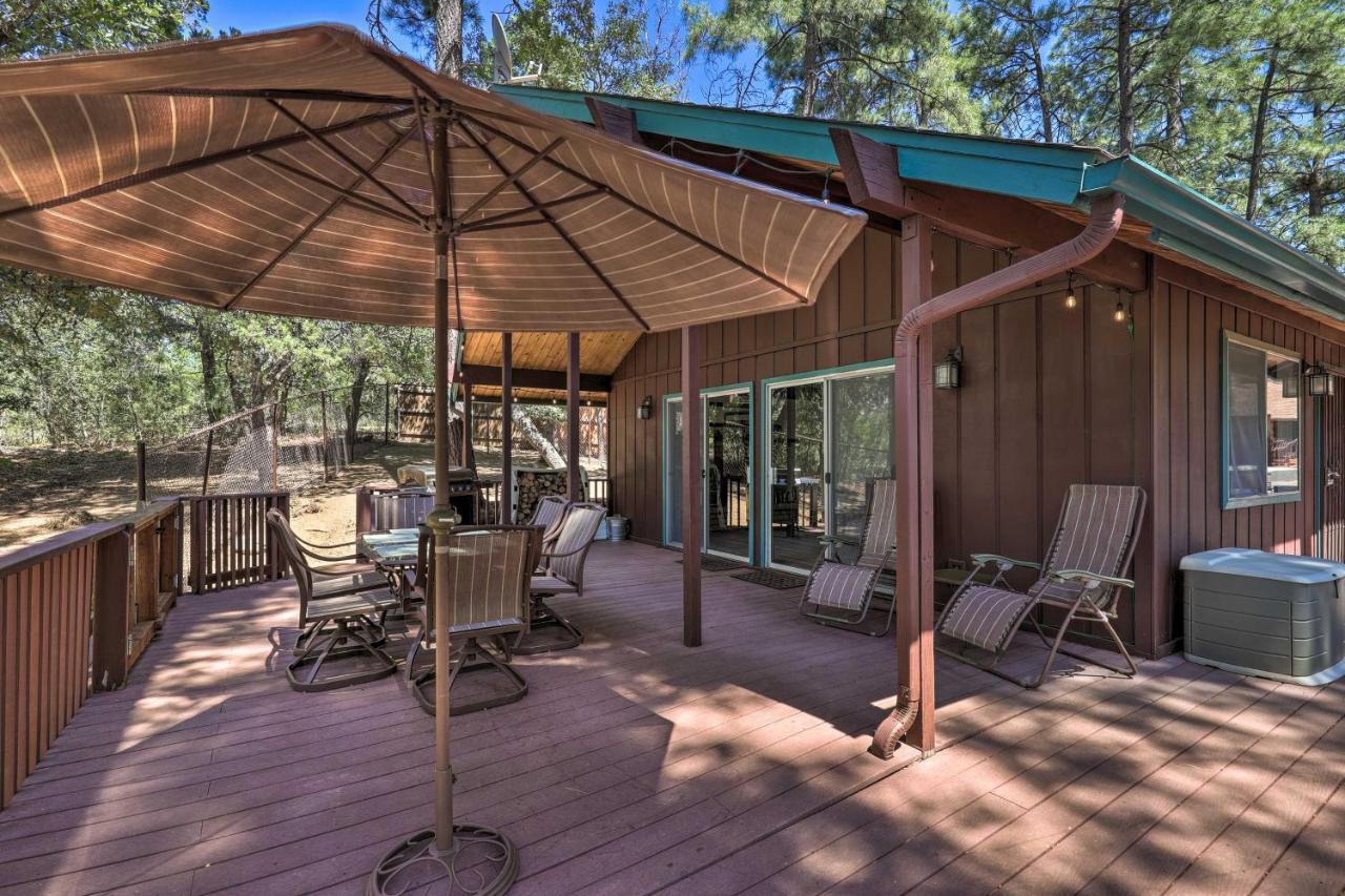 Rustic-Chic Prescott Cabin With Deck In Wooded Area! Exterior photo